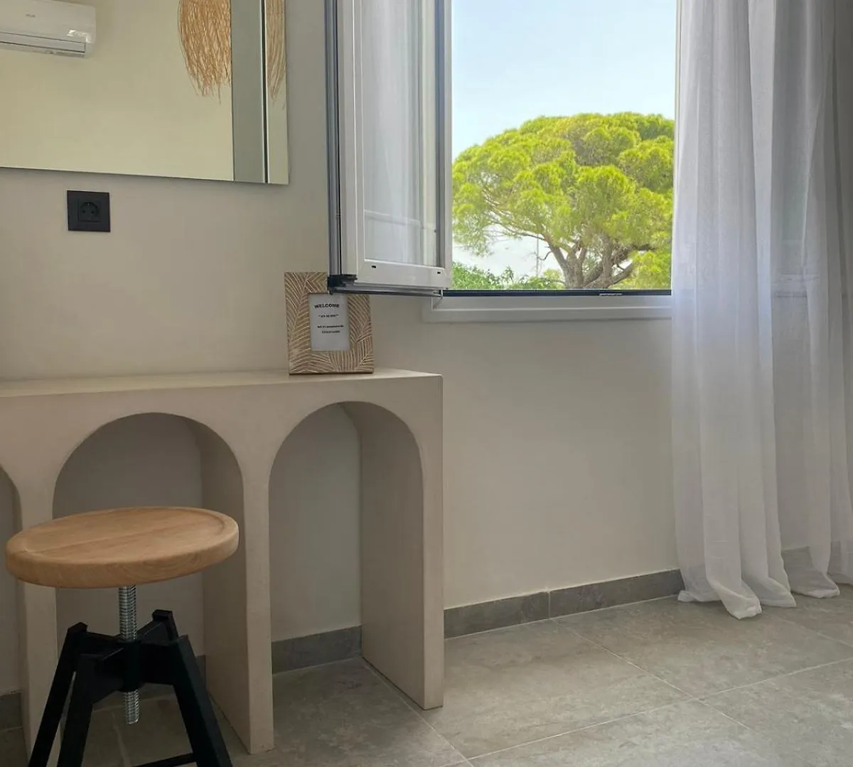 Av Suites Lakíthra 0*,  Yunanistan